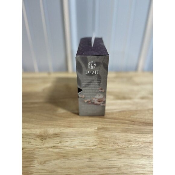 Lomi Restful Light Wireless Charging Pad with Himalayan Salt - Picture 4 of 4